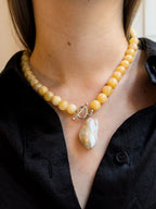 Sonni Necklace – Yellow Jade & Freshwater Pearl