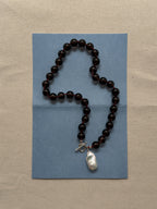 Rocky Necklace – Smoky Quartz & Freshwater Pearl