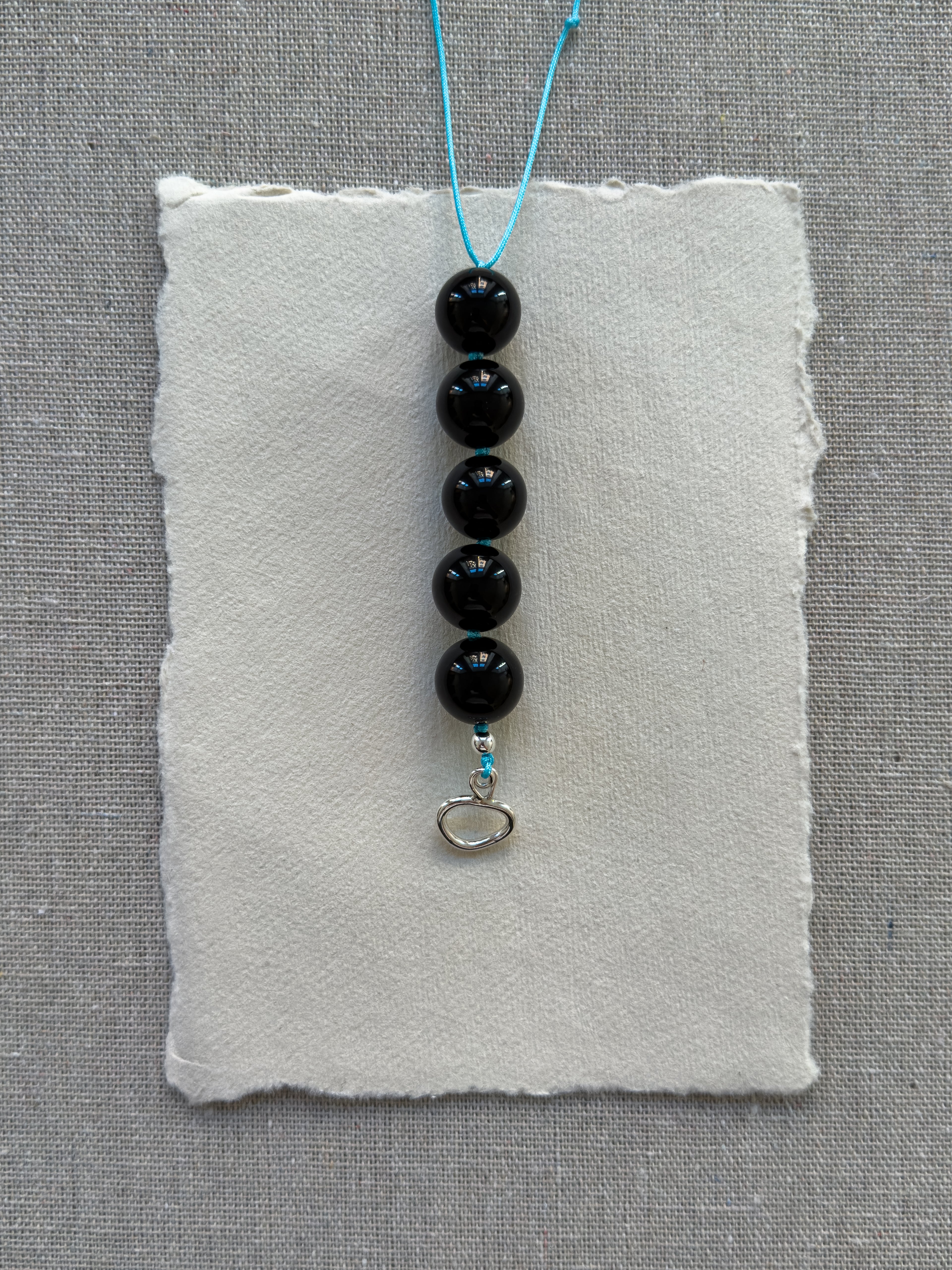 Maggie Necklace – Black Onyx & Freshwater Pearl